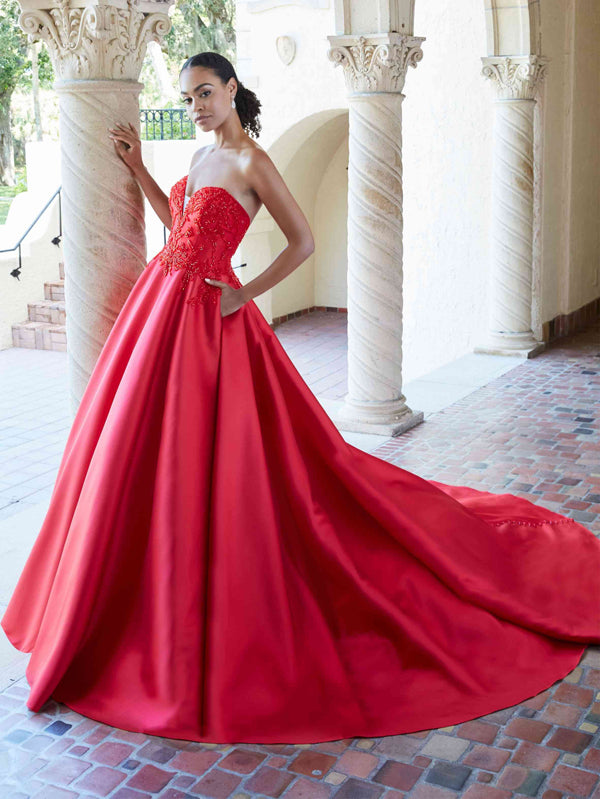 Christina Wu Brides (15845) 2023