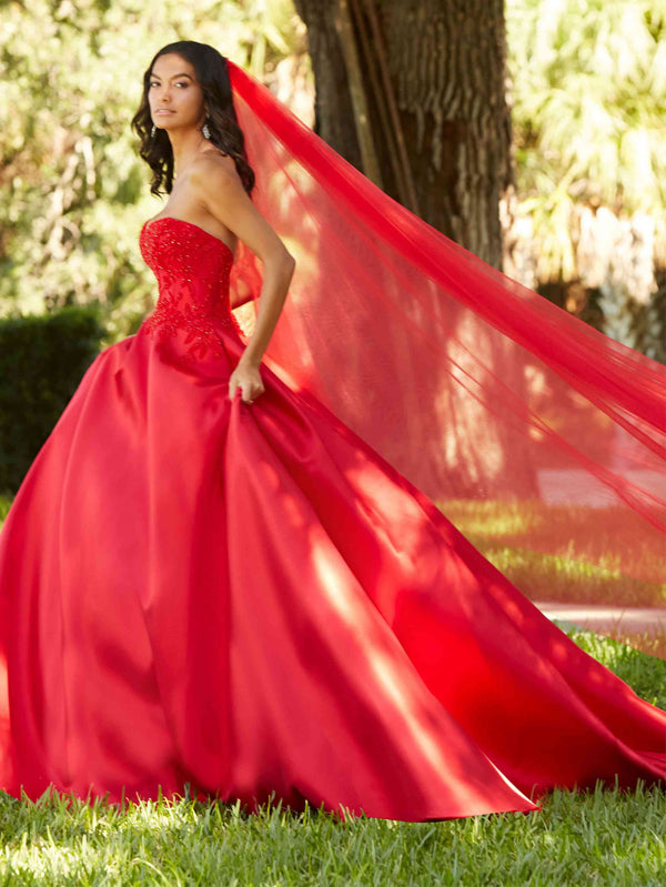 Christina Wu Brides (15845) 2023