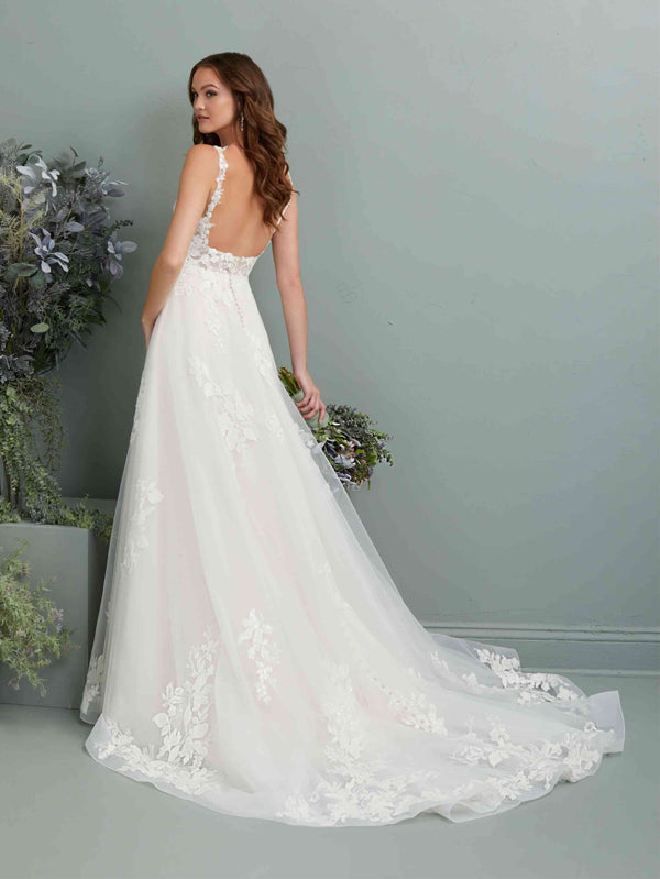 Christina Wu Bridal Exclusive (19317) 2023
