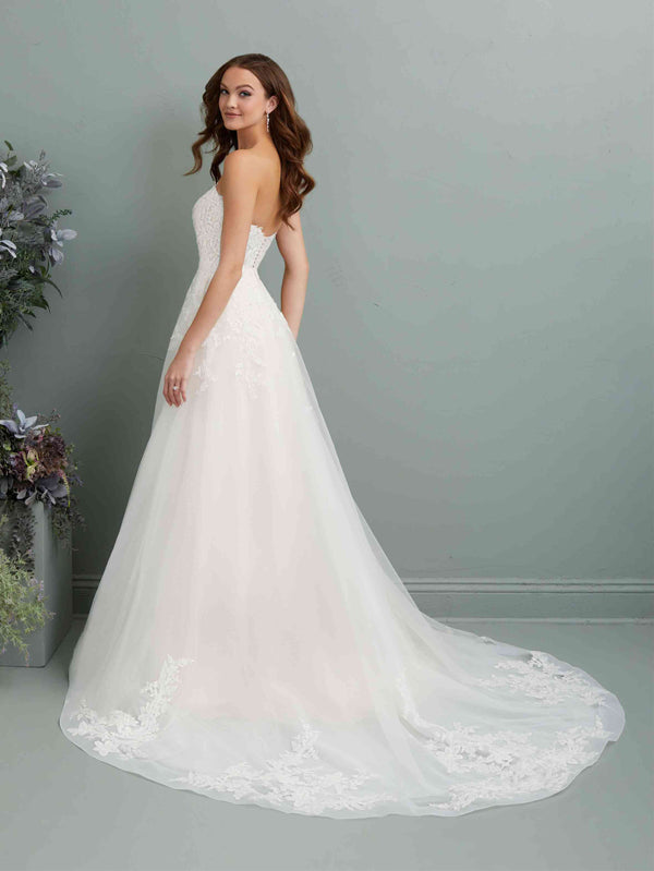 Christina Wu Bridal Exclusive (19318) 2023