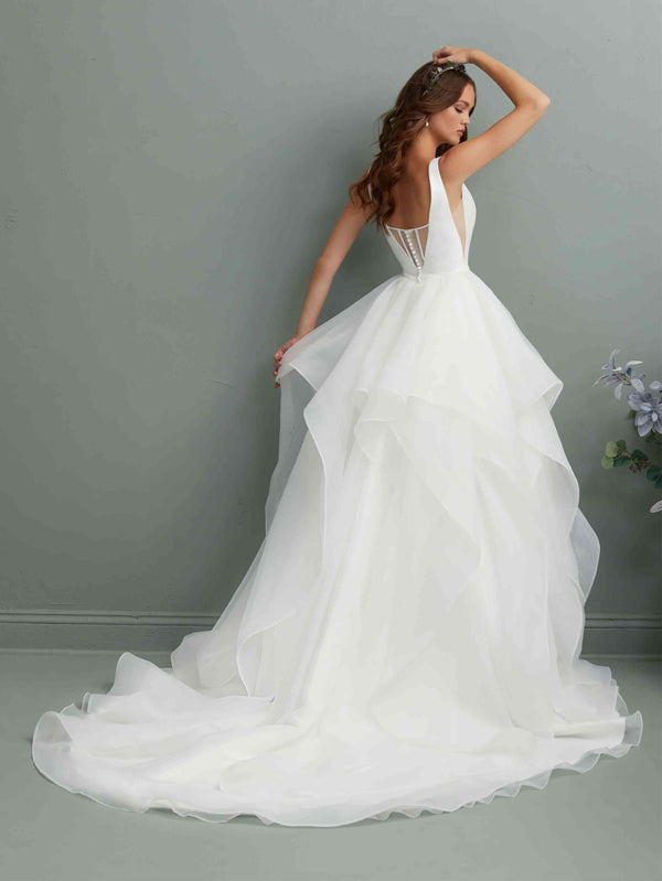 Christina Wu Bridal Exclusive (19325) 2023