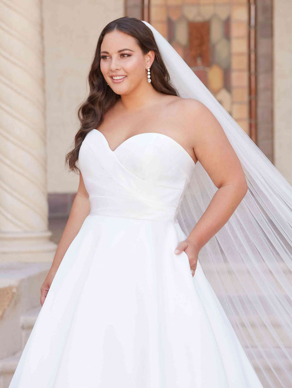 Christina Wu Love (29436) 2023