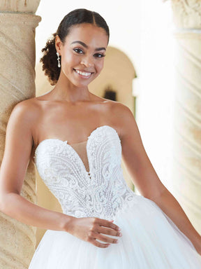 Christina Wu Brides (15837) 2023