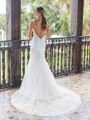 Christina Wu Brides (15842) 2023