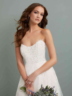 Christina Wu Bridal Exclusive (19318) 2023
